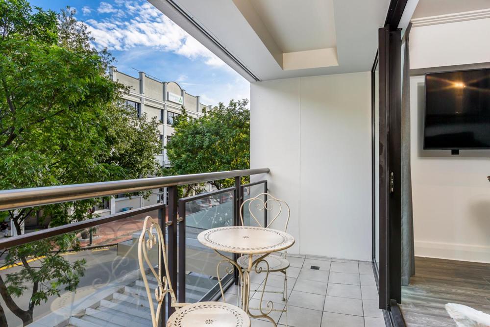 Corporate, Spacious Staycation - Sky Tower Views Auckland Exterior foto