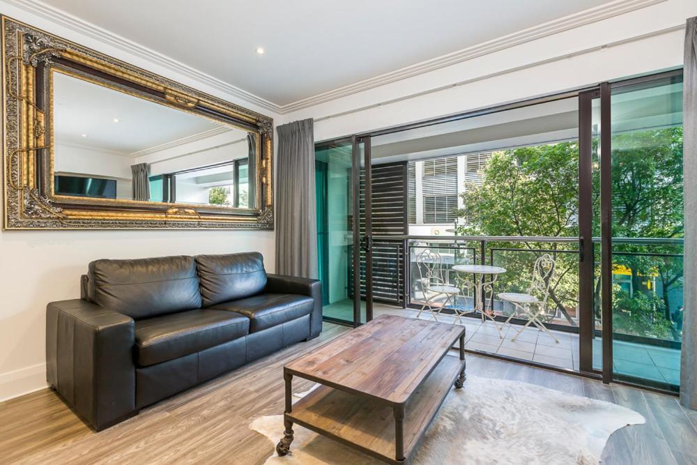 Corporate, Spacious Staycation - Sky Tower Views Auckland Exterior foto